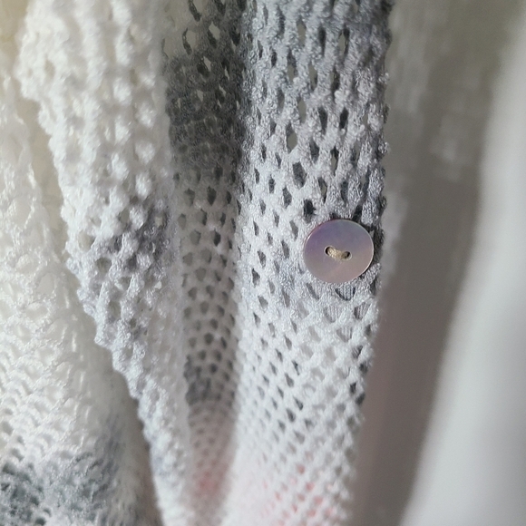 PINK Sheer Embroidered Italian Made Top Size Small - Picture 5 of 10